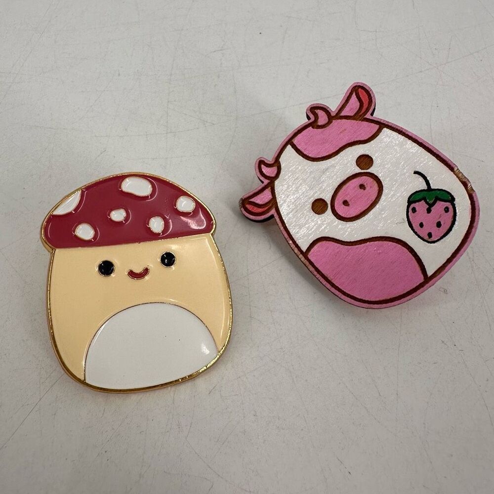 Squishmallows‎ Enamel Pin Malcolm the Mushroom& Wooden Ulga Moo - Picture 7 of 10
